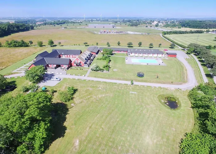 Antine - 6km From The Sea By Interhome